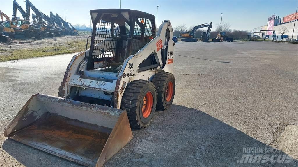 Bobcat S175 أخرى