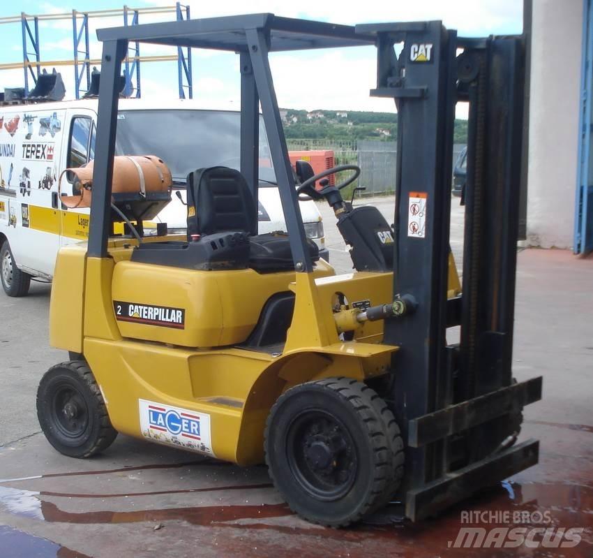 CAT GP20 شاحنات LPG