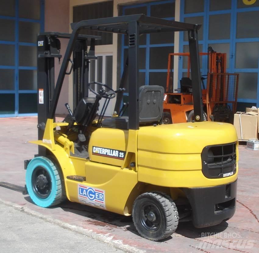 CAT GP25 شاحنات LPG