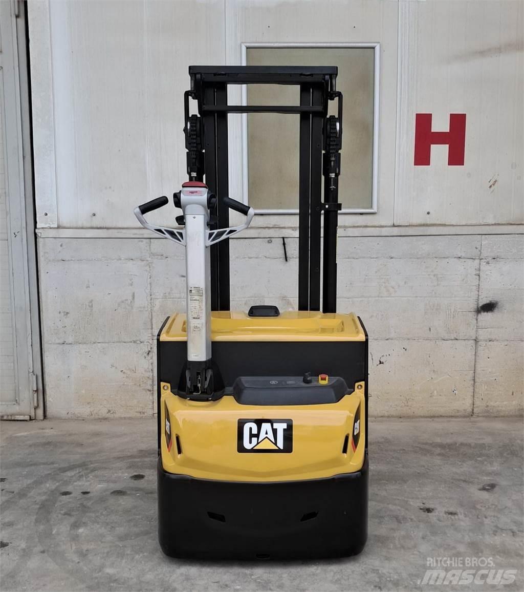 CAT NSP12N2 معدات الرفع منخفض المستوى