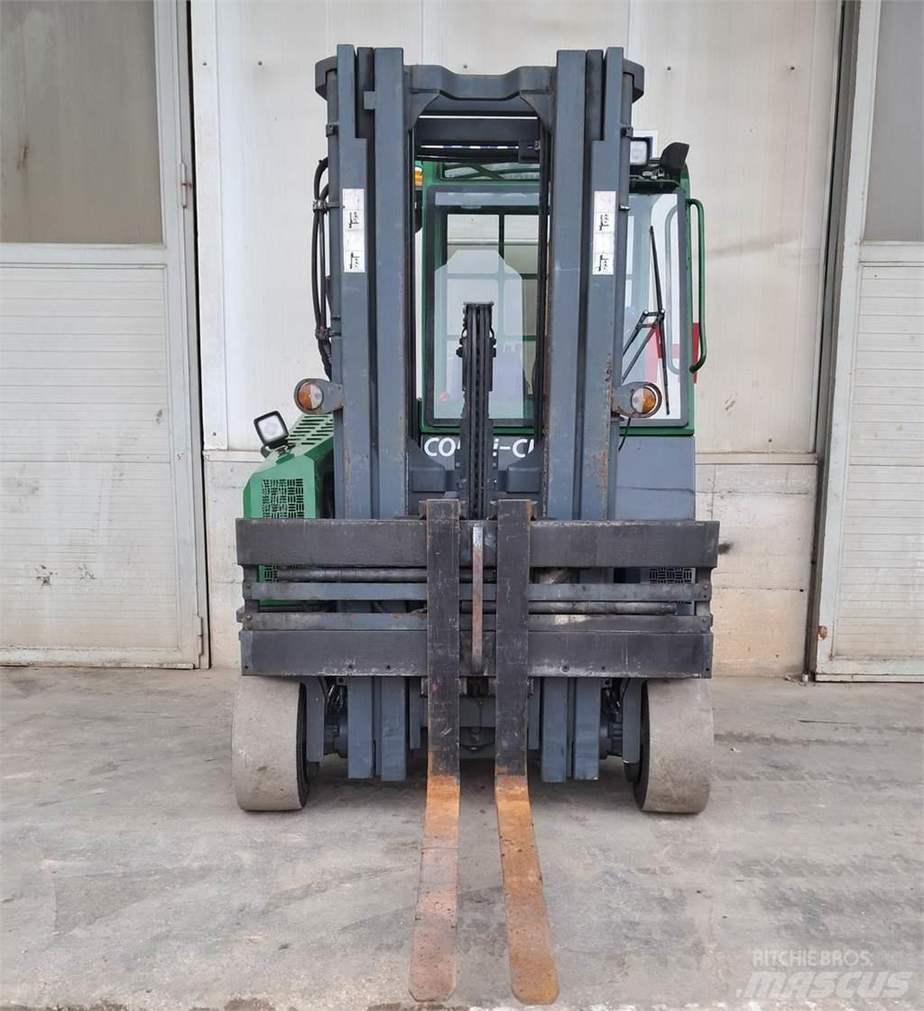 Combilift C4000CB شاحنات الديزل