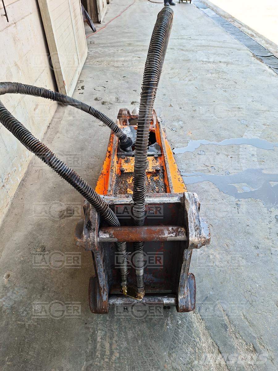  DANDA 150V مطارق دق خوازيق هيدروليكية
