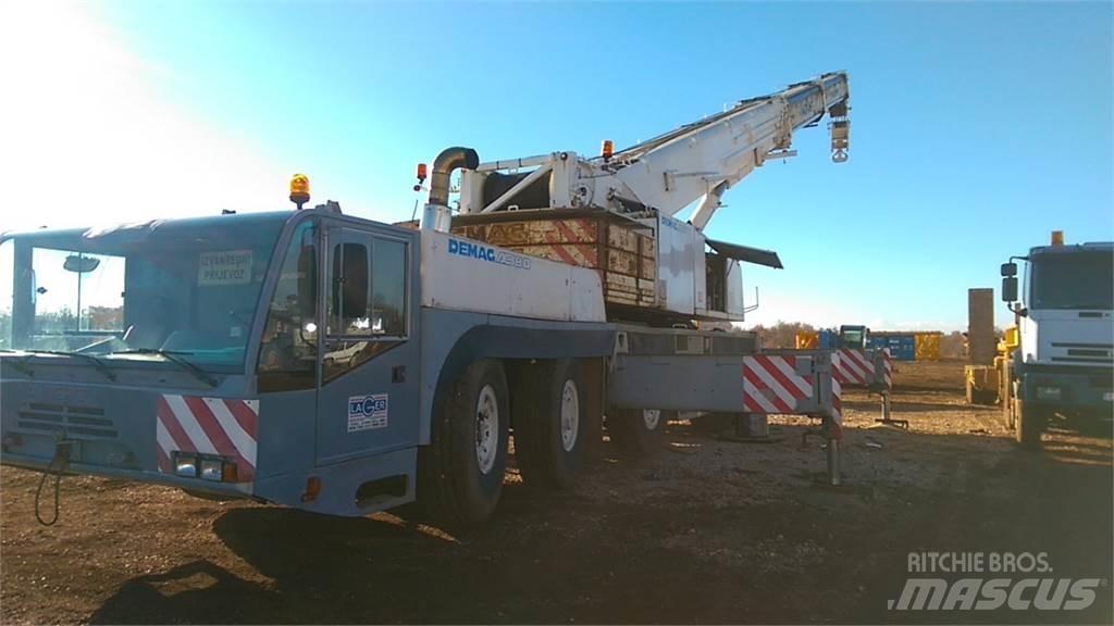 Demag AC 180 رافعات الطرق الوعرة