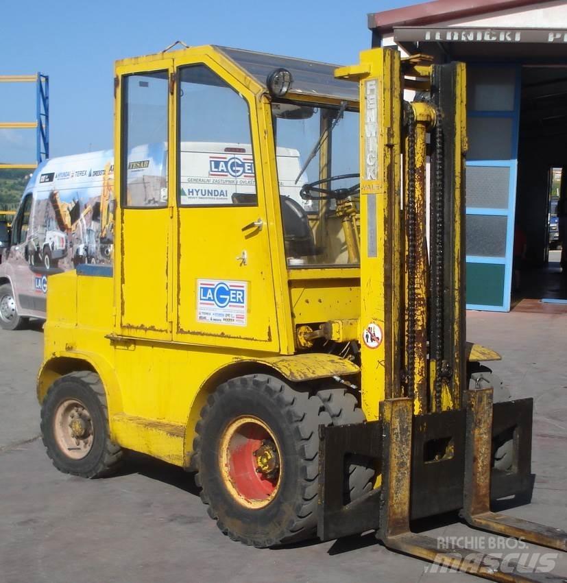 Fenwick DBPJ-405  92 شاحنات الديزل