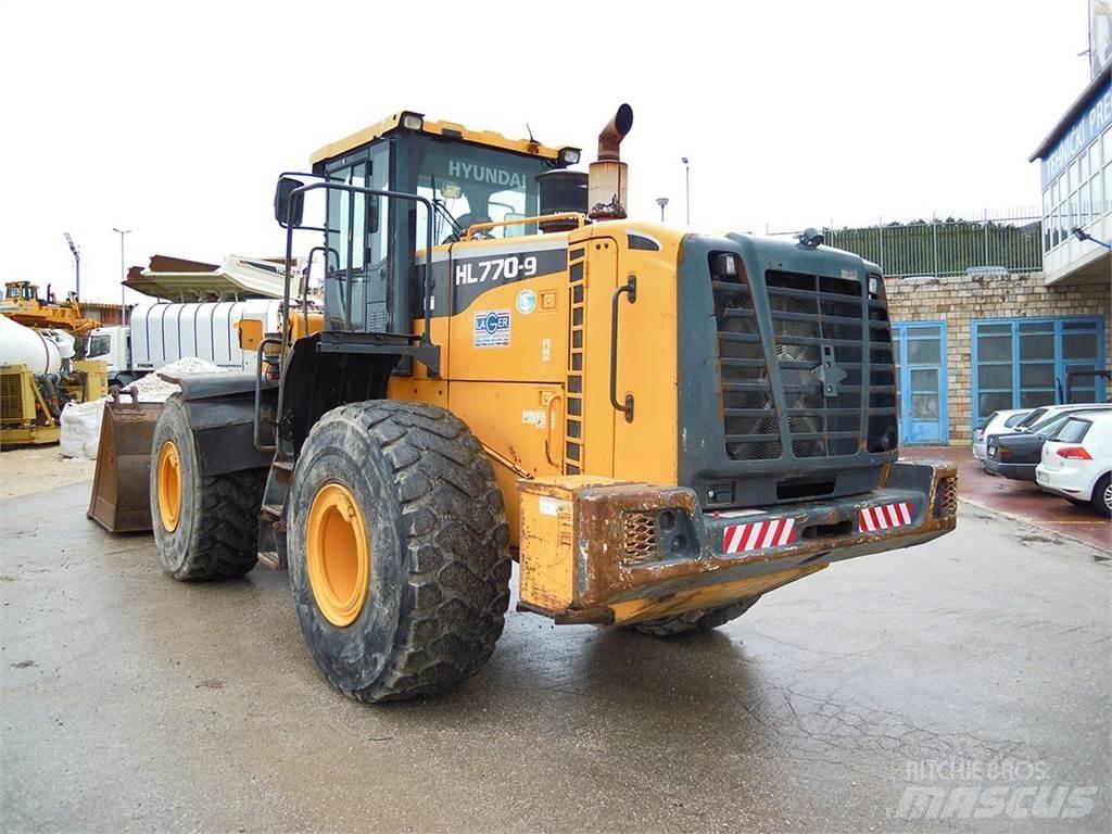 Hyundai HL770-9 لوادر بعجل
