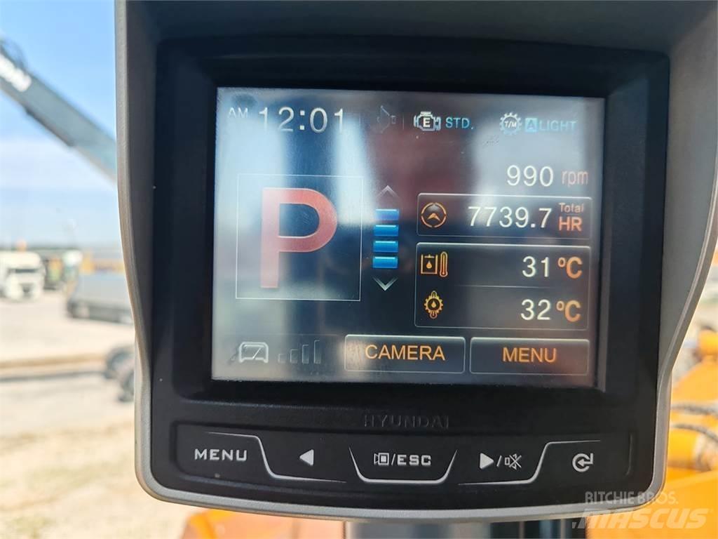 Hyundai HL770-9A لوادر بعجل