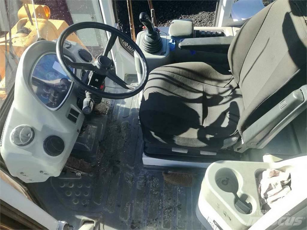 Hyundai HL770XTD-7 لوادر بعجل