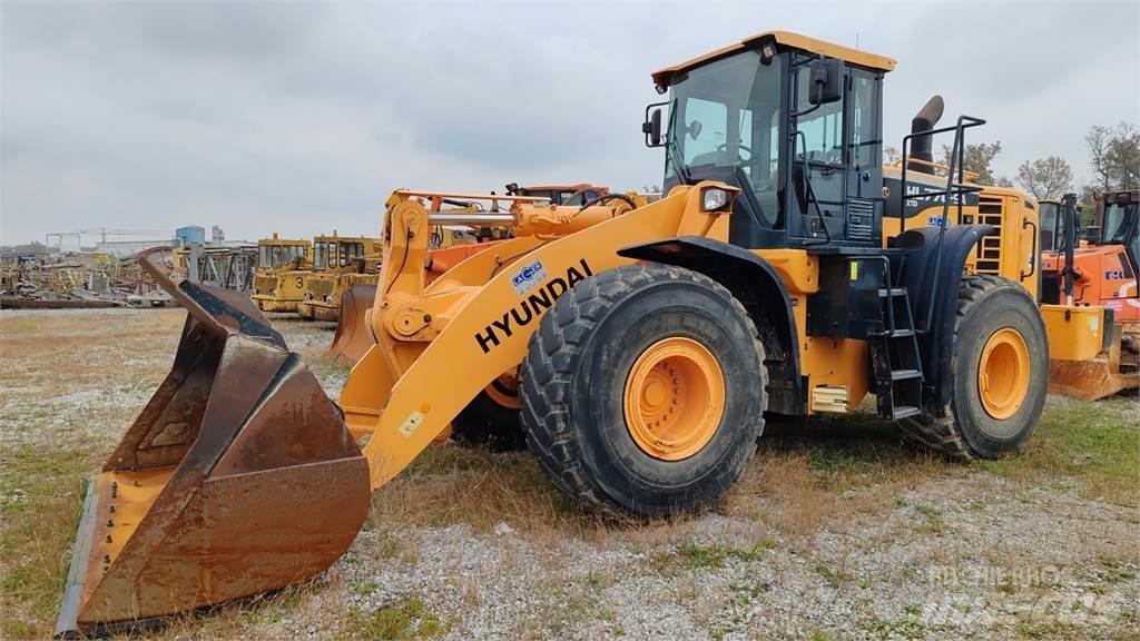 Hyundai HL770XTD-9A لوادر بعجل