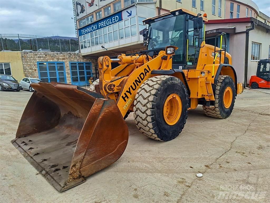 Hyundai HL960 لوادر بعجل