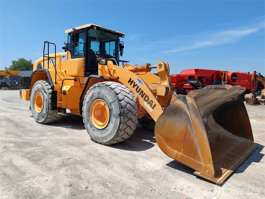 Hyundai HL970 لوادر بعجل