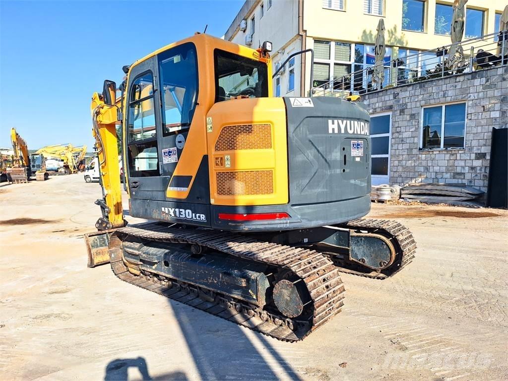 Hyundai HX130LCR حفارات زحافة