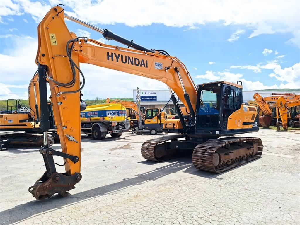 Hyundai HX220L حفارات زحافة