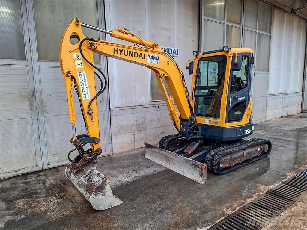 Hyundai R35Z-9 حفارات صغيرة أقل من 7 طن (حفارات صغيرة)