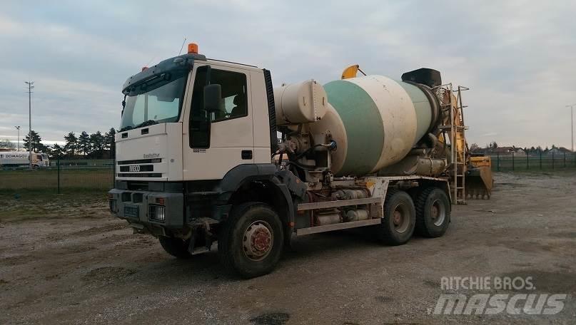 Iveco EUROTRAKKER MP380 شاحنات خرسانة