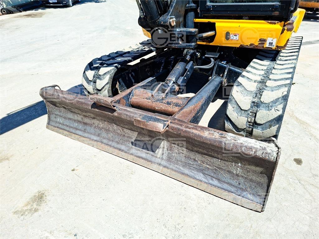 JCB 100C-1 حفارات صغيرة أقل من 7 طن (حفارات صغيرة)