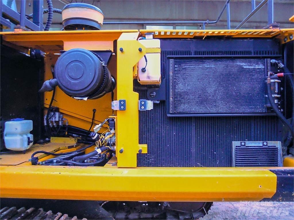 JCB JS290LCDX حفارات زحافة