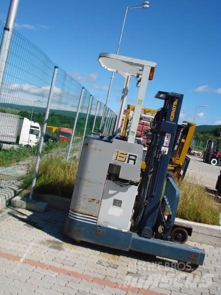 Komatsu FB15RS-8 معدات الرفع منخفض المستوى