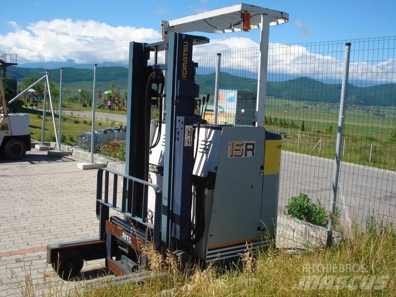 Komatsu FB15RS-8 معدات الرفع منخفض المستوى