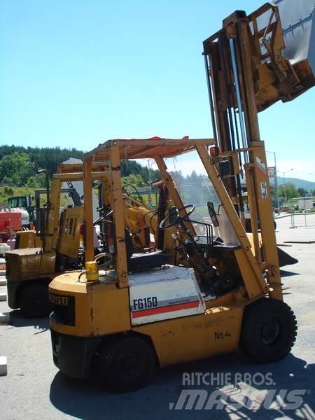 Komatsu FG15D-14 شاحنات ذات رافعات شوكية - أخرى