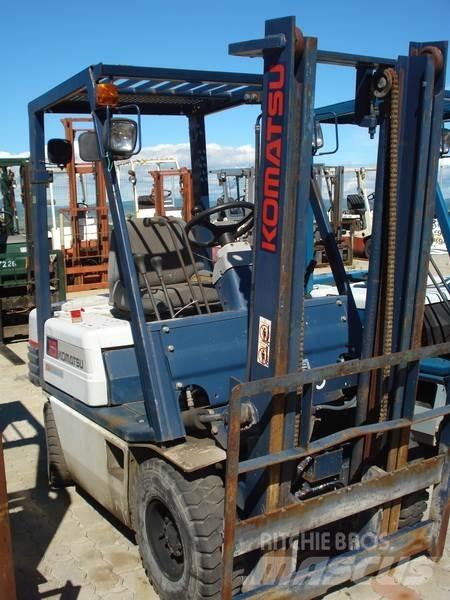 Komatsu FG15L-15 شاحنات ذات رافعات شوكية - أخرى