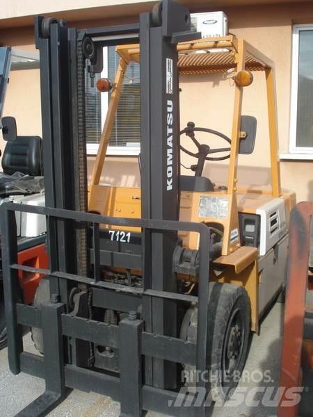 Komatsu FG25L-7 شاحنات ذات رافعات شوكية - أخرى