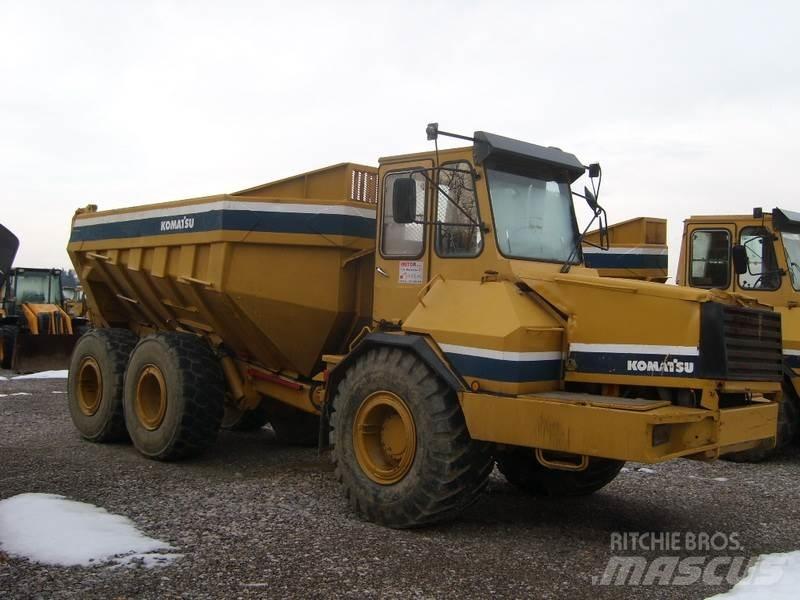 Komatsu HA270-3 ساحبات مفصلية