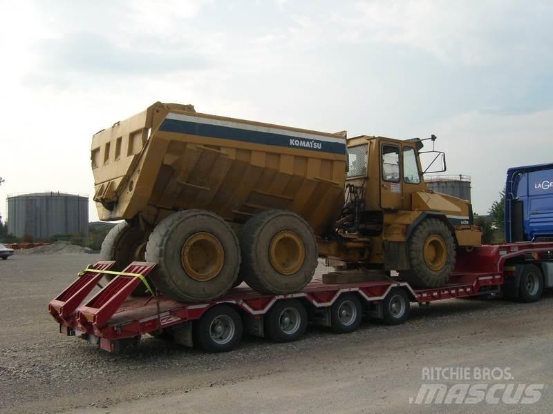 Komatsu HA270-3 ساحبات مفصلية