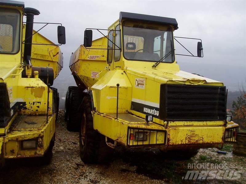 Komatsu HA270-3 ساحبات مفصلية