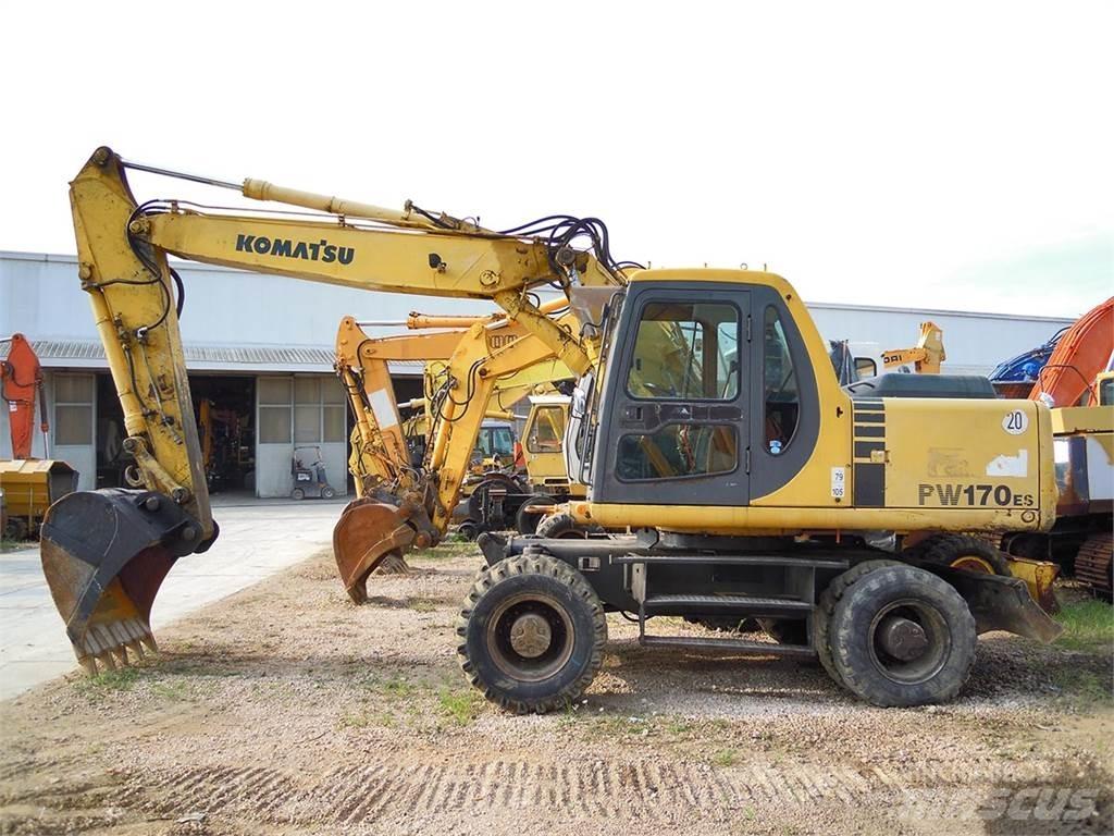 Komatsu PW170ES-6K حفارات بعجل