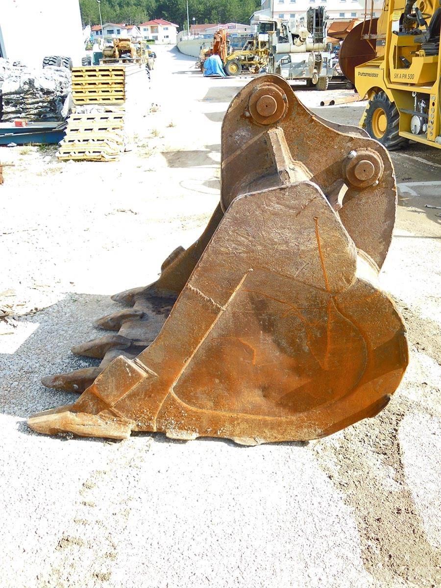  KORPA / BUCKET 1,3m3 1300mm أخرى