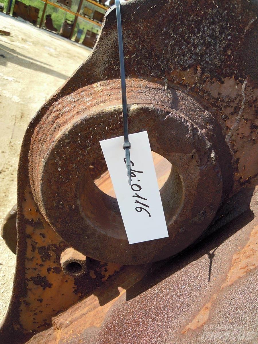  KORPA / BUCKET 2,1m3 1600mm أخرى