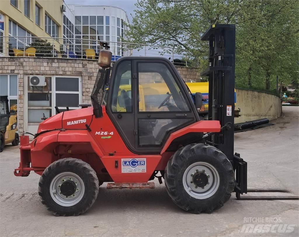 Manitou M26 - 4 شاحنات الديزل