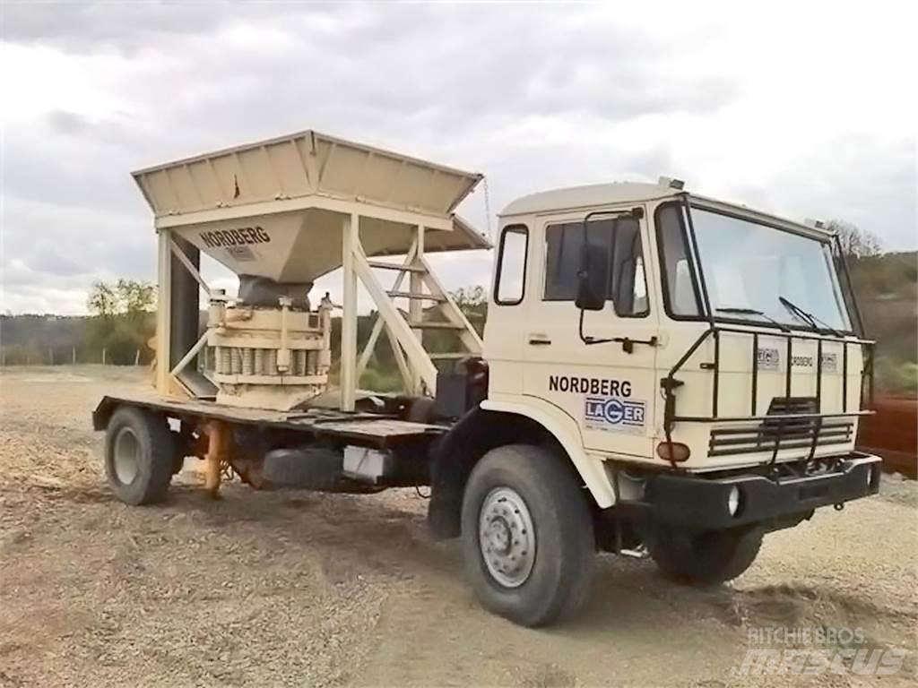 Nordberg POKRETNI MLIN ماكينات الكشط/السحق