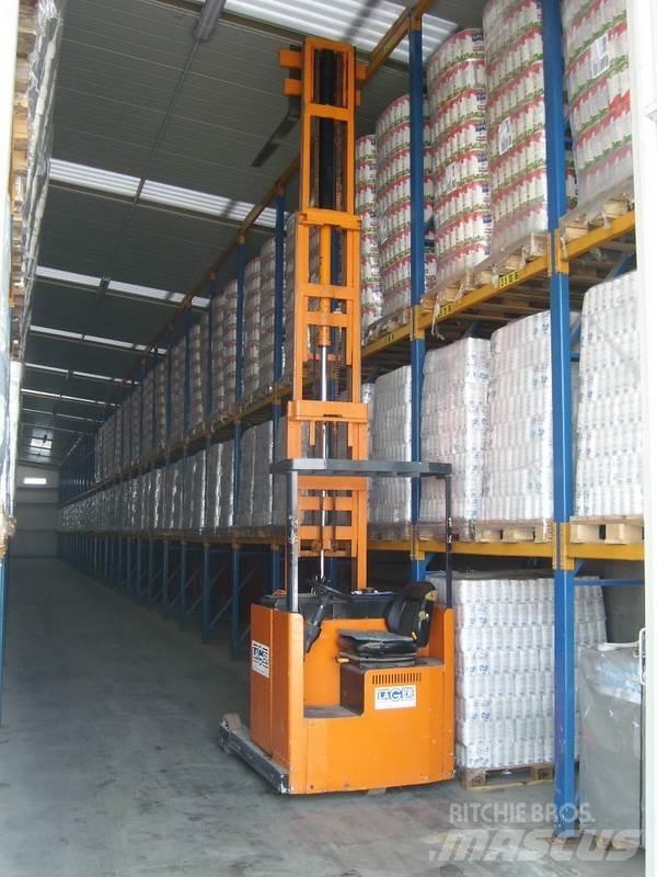 Still WAGNER EFSM 125R معدات الرفع منخفض المستوى