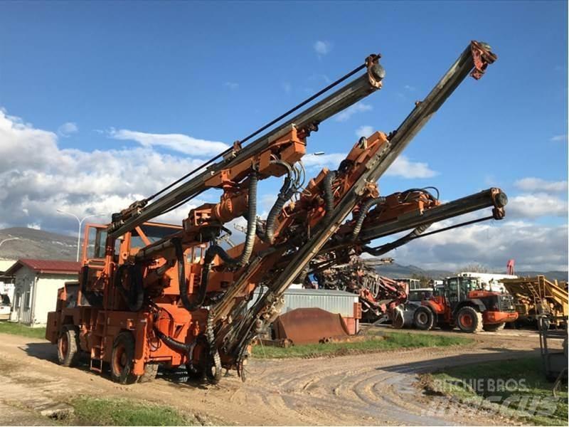 Tamrock Super 316G/CAB معدات الثقب السطحي