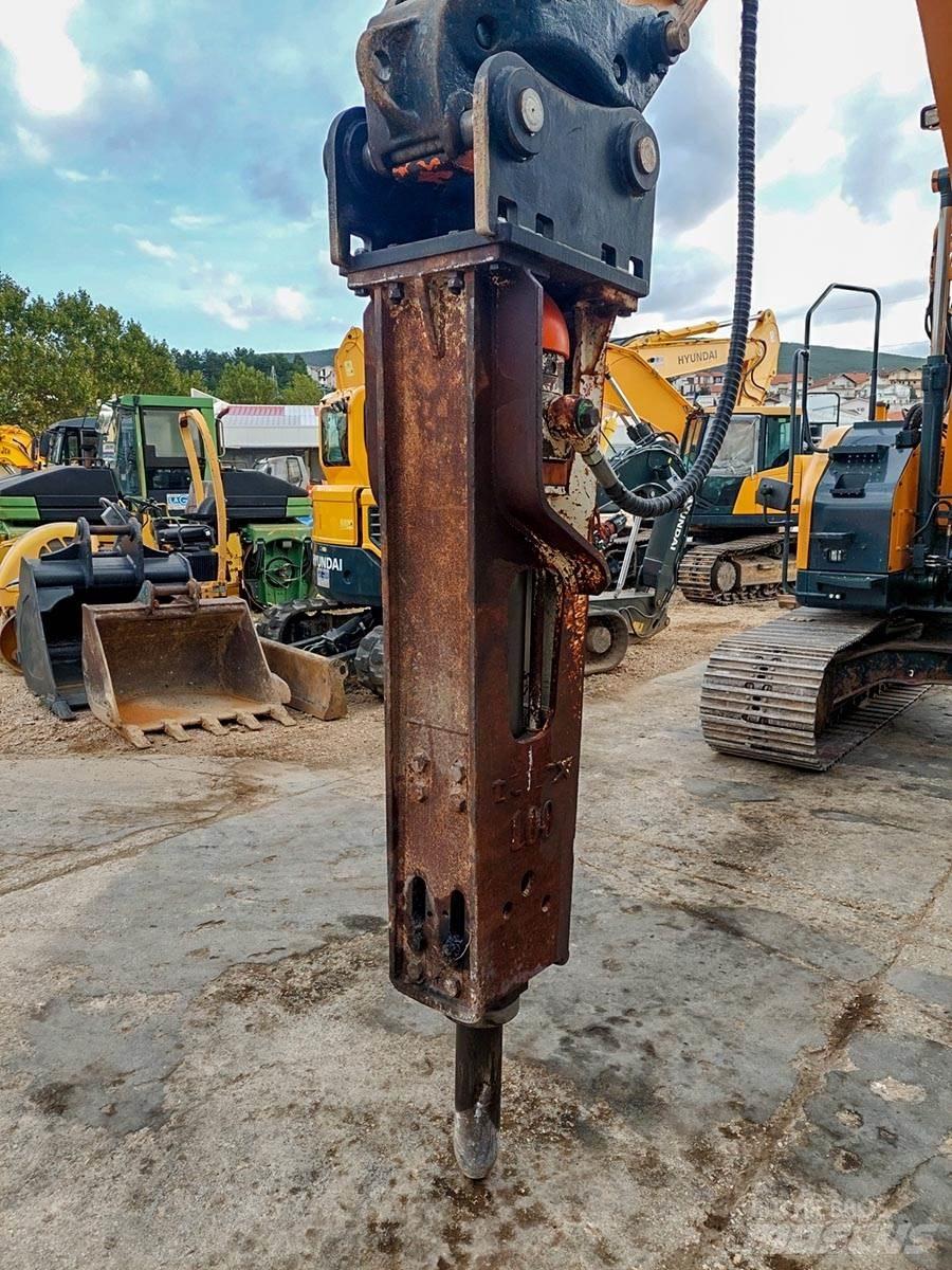 Terex OCM 100 مطارق دق خوازيق هيدروليكية
