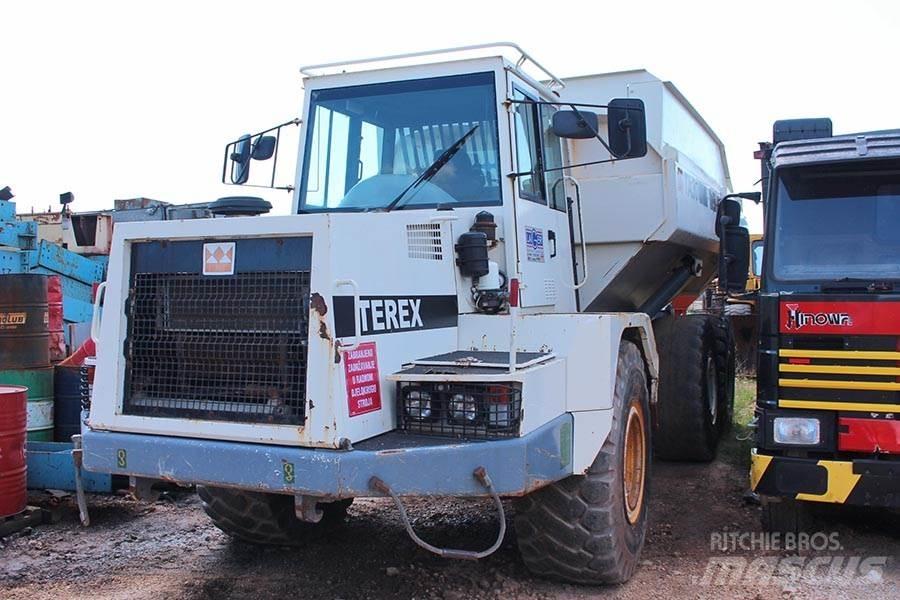 Terex TA30 ساحبات مفصلية