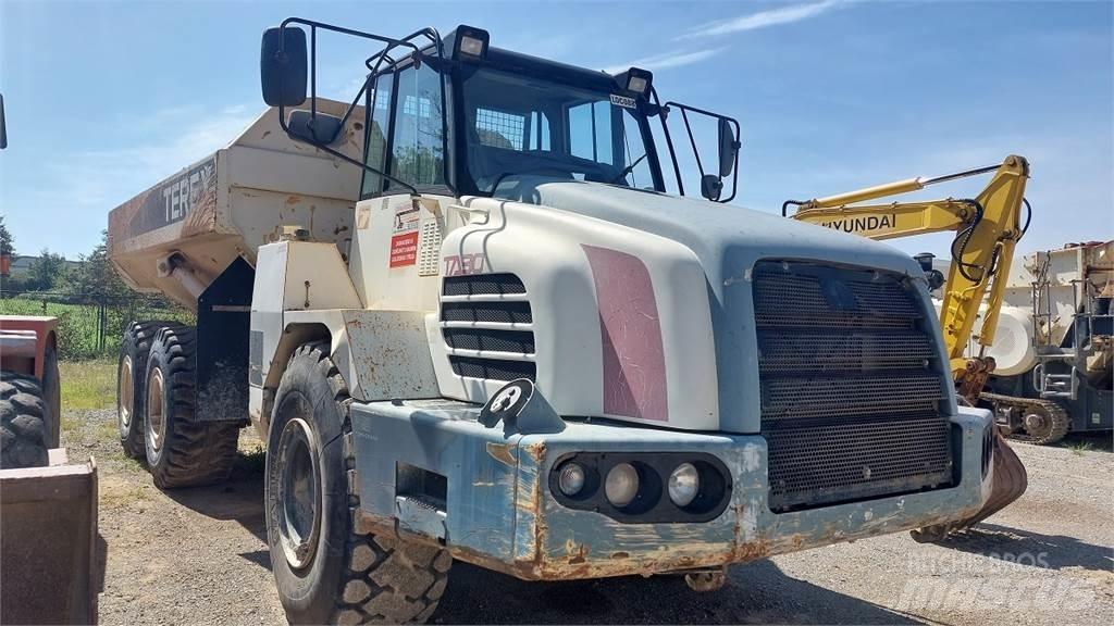 Terex TA30 ساحبات مفصلية