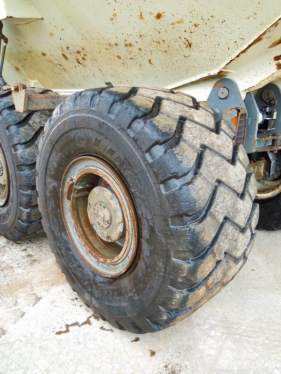 Terex TA300 ساحبات مفصلية