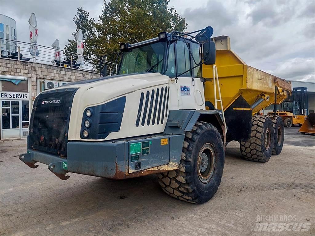 Terex TA300 ساحبات مفصلية