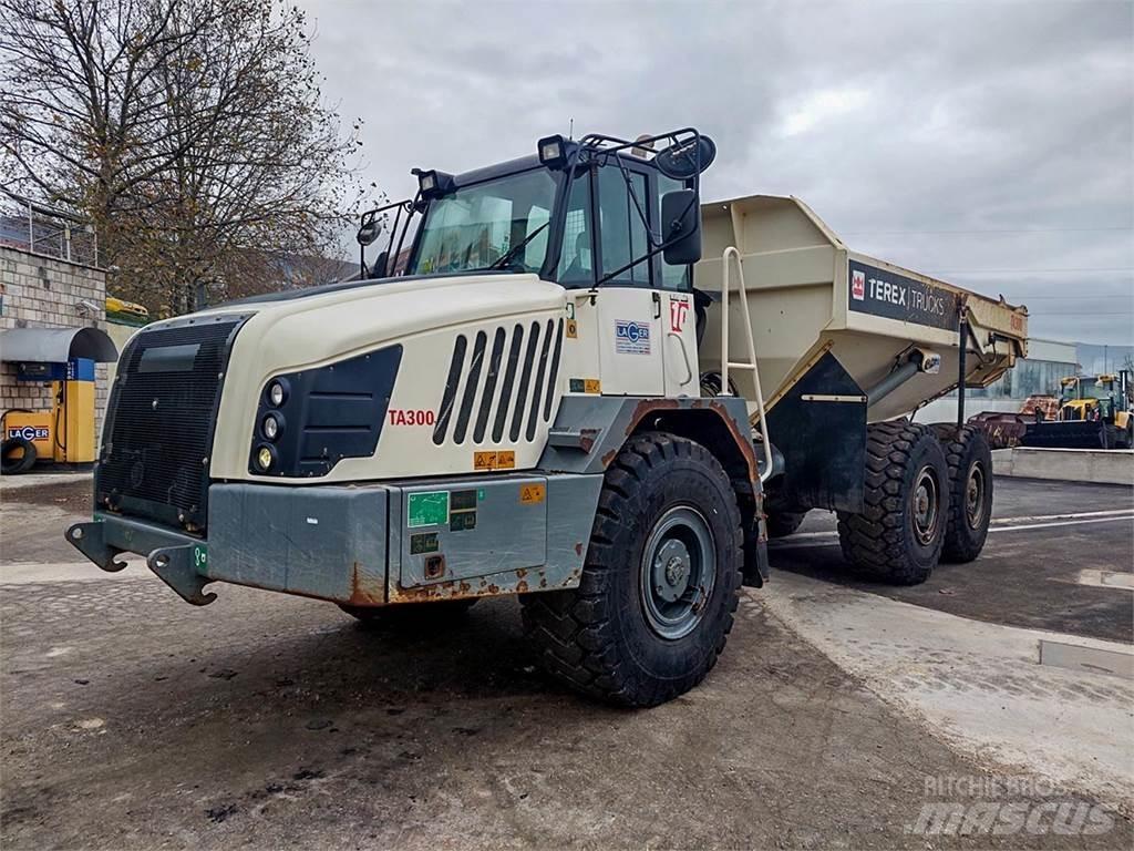 Terex TA300 ساحبات مفصلية