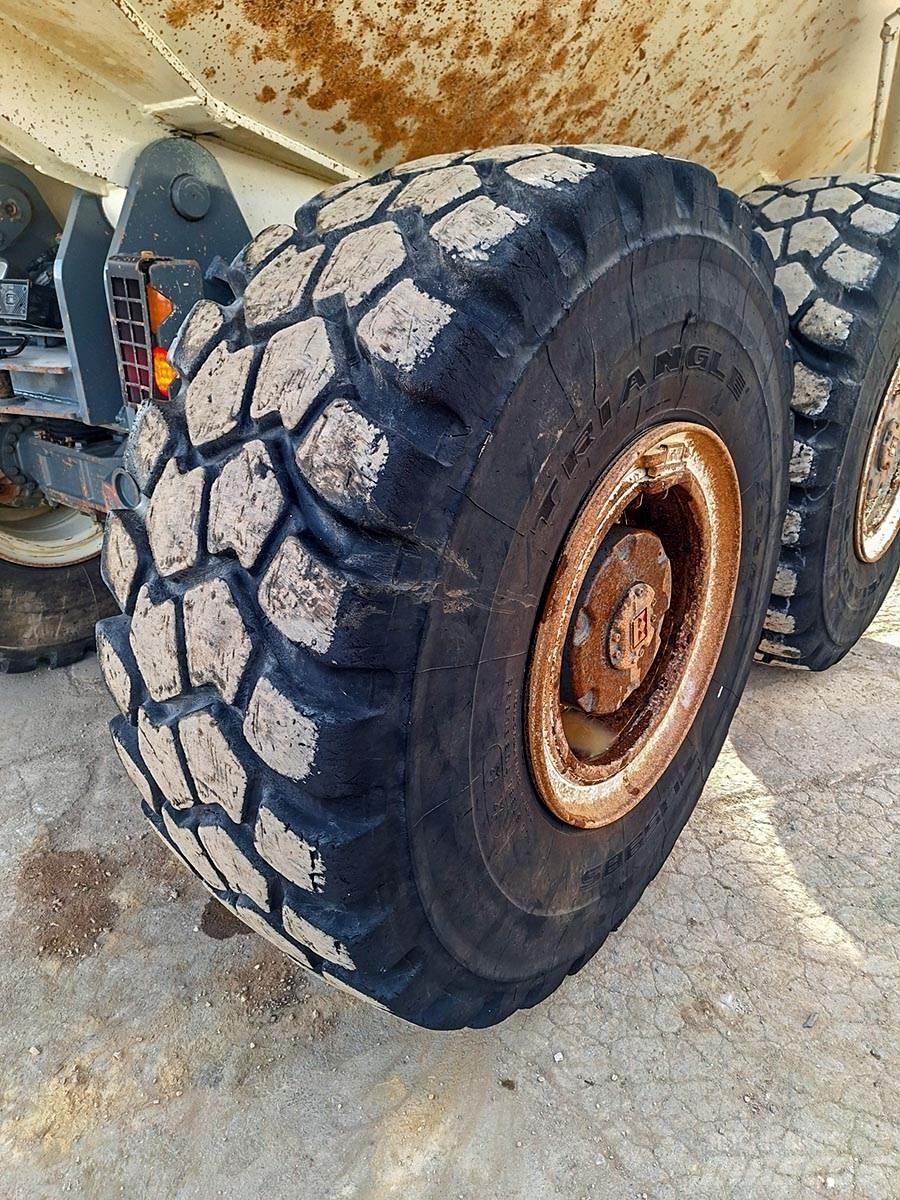 Terex TA300 ساحبات مفصلية