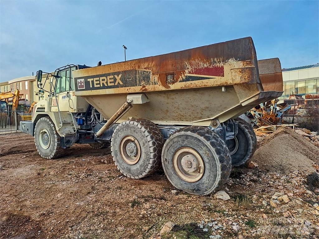 Terex TA300 ساحبات مفصلية