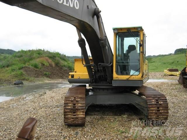 Volvo EC 340 حفارات زحافة