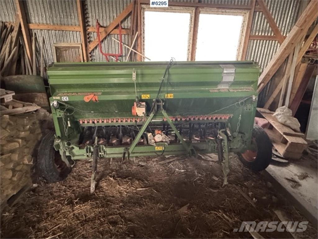 Amazone D9-30 مثاقيب
