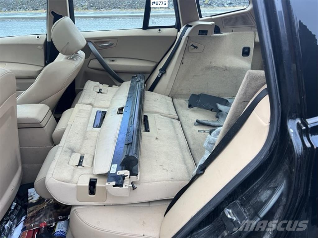 BMW x3 2.0 D 4x4 شاحنة مقفلة