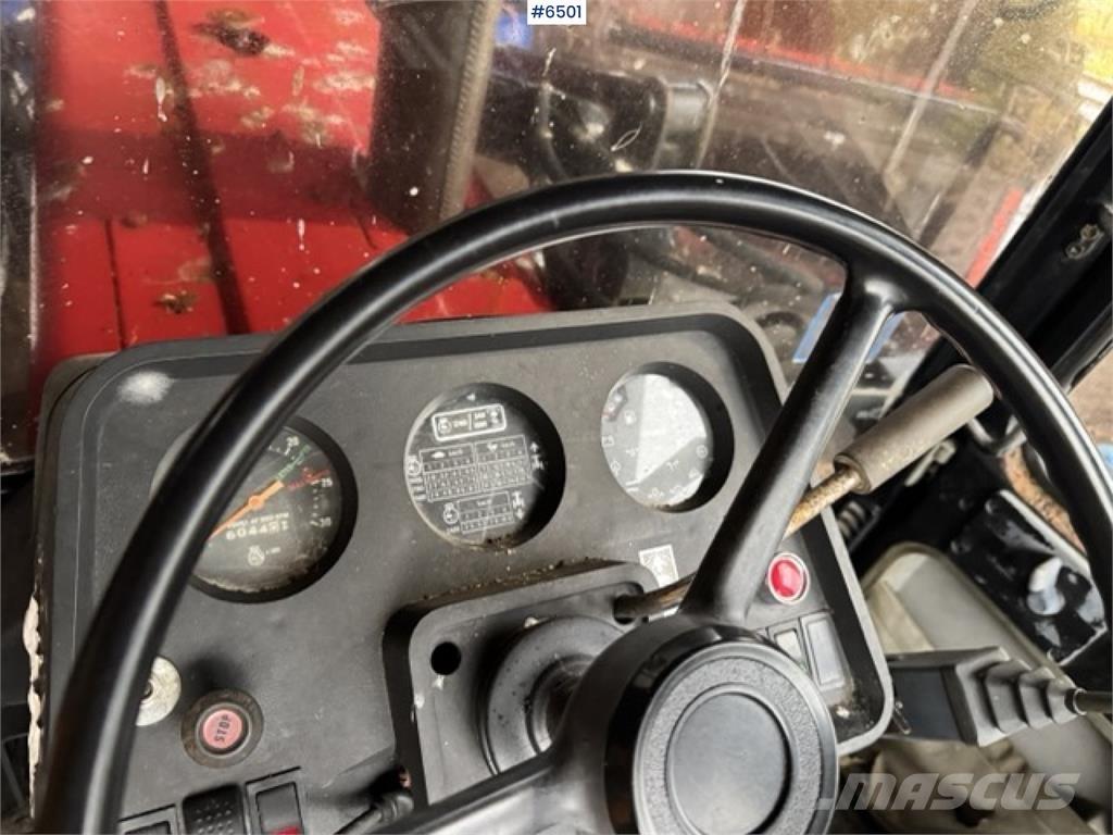 Case IH 885XL الجرارات