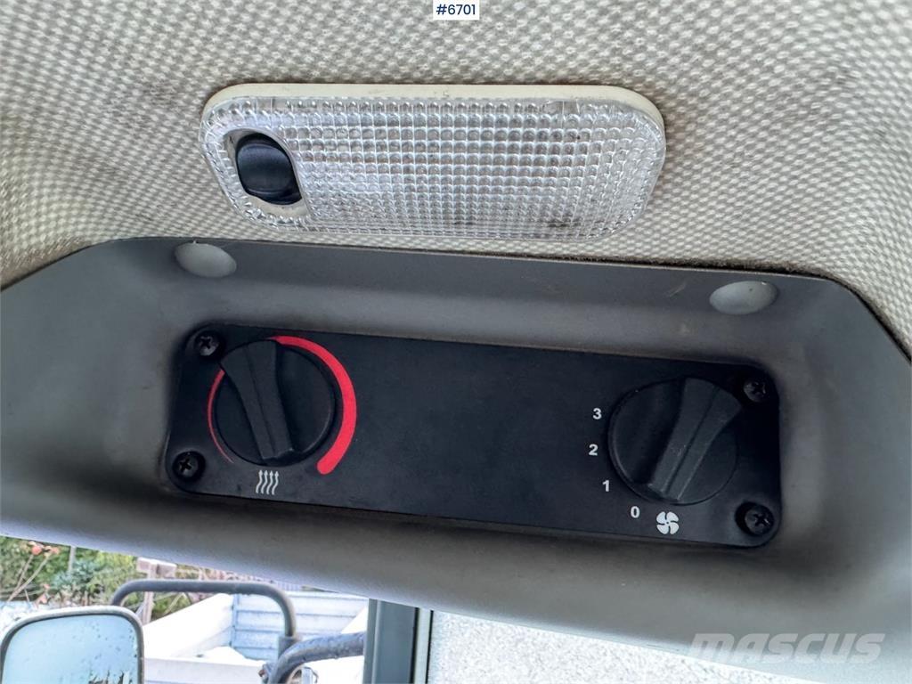 Case IH JX 80 الجرارات