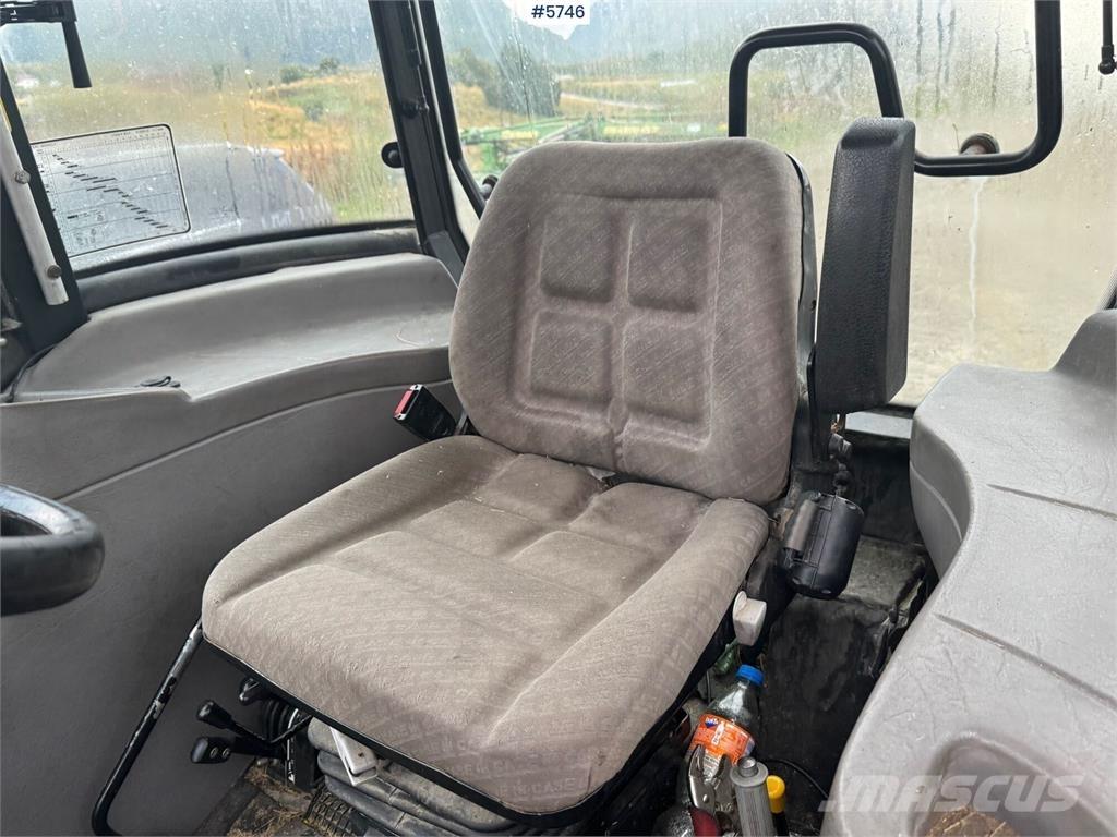 Case IH JX85 الجرارات