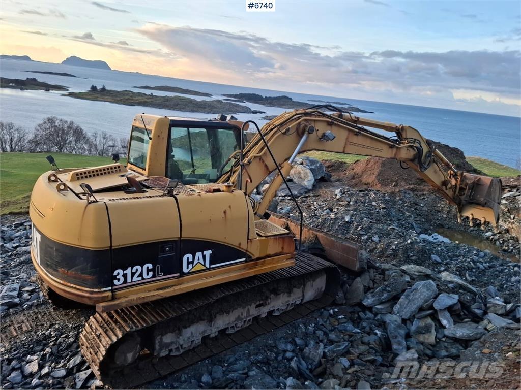 CAT 312C L حفارات زحافة